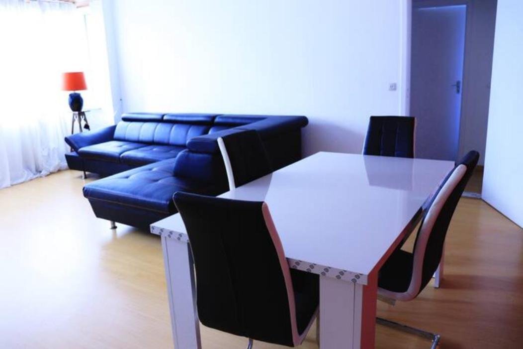 Cozy Apartment In Super Quiet Area Lanaken Ngoại thất bức ảnh